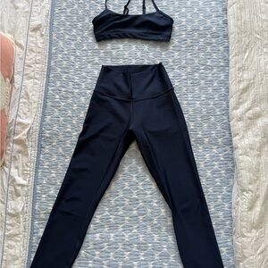 ALO Yoga 7/8 High-Waist Airlift Legging & Airlift Intrigue Bra